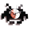 MODERN WALL CLOCK SPACE INVADERS